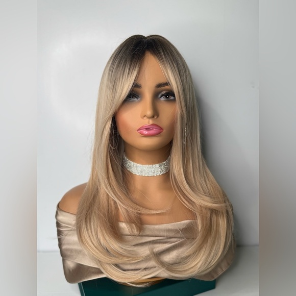 24 Inch Straight Blonde Layered hair Wig With Curtain Bangs Dark Roots - Picture 1 of 12